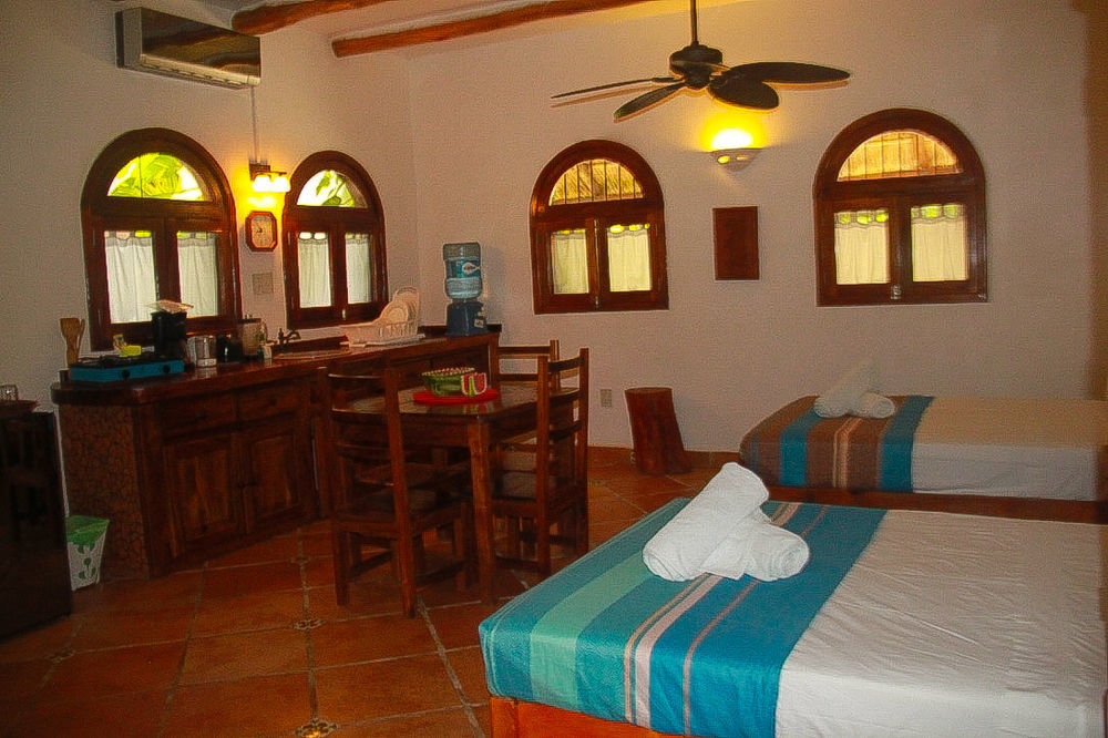 Posada Yum Kin Tulum Pueblo Buitenkant foto